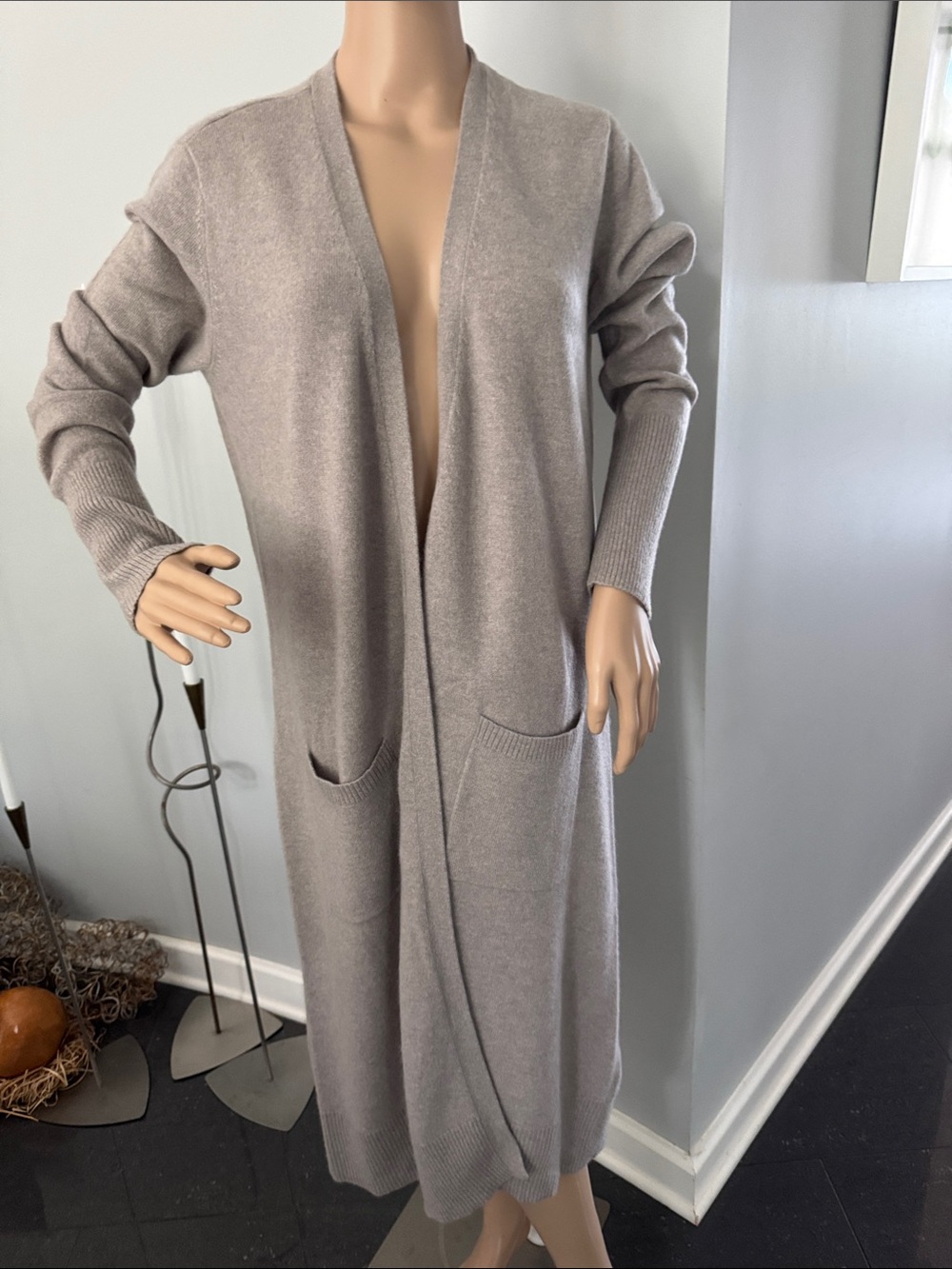 Saks Fifth Avenue Cashmere Duste